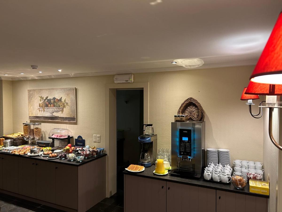 ברוז' Hotel Atlas מראה חיצוני תמונה
